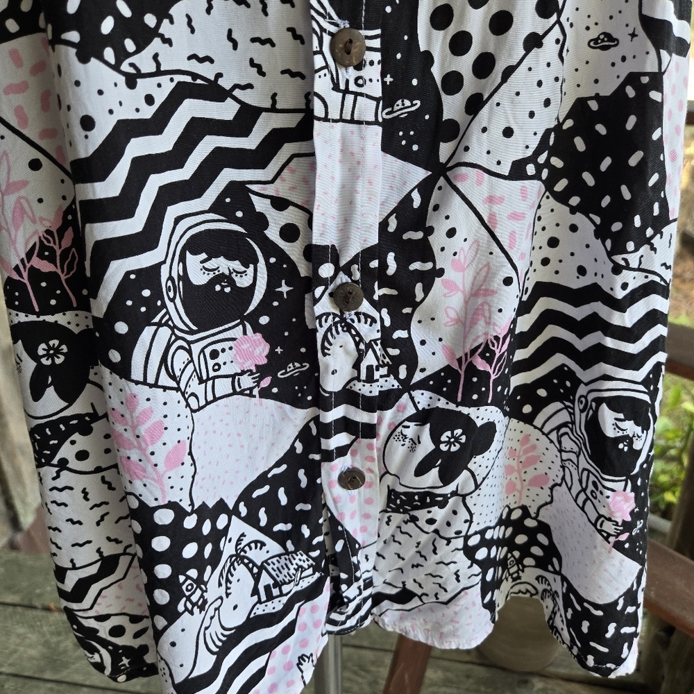 Tiiiga Campy Unisex Button Front Shirt With Outer Space And Tropical Scenery - Picture 4 of 17